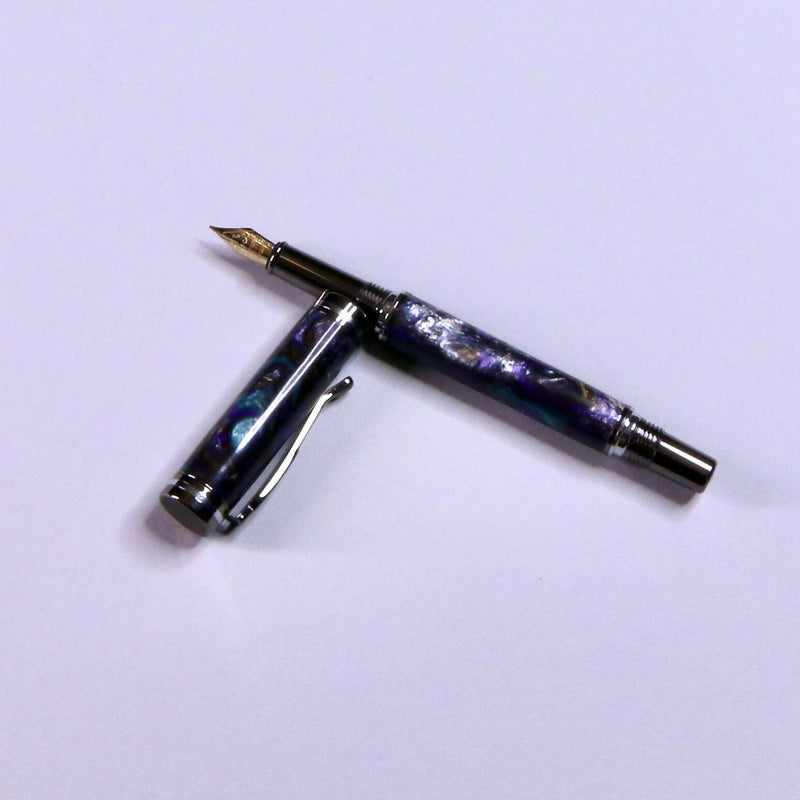 Mid-priced Fountain and Rollerball Pens.